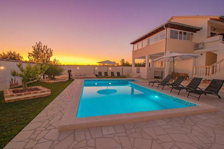 Holiday Home Dinko Pridraga Esterno foto